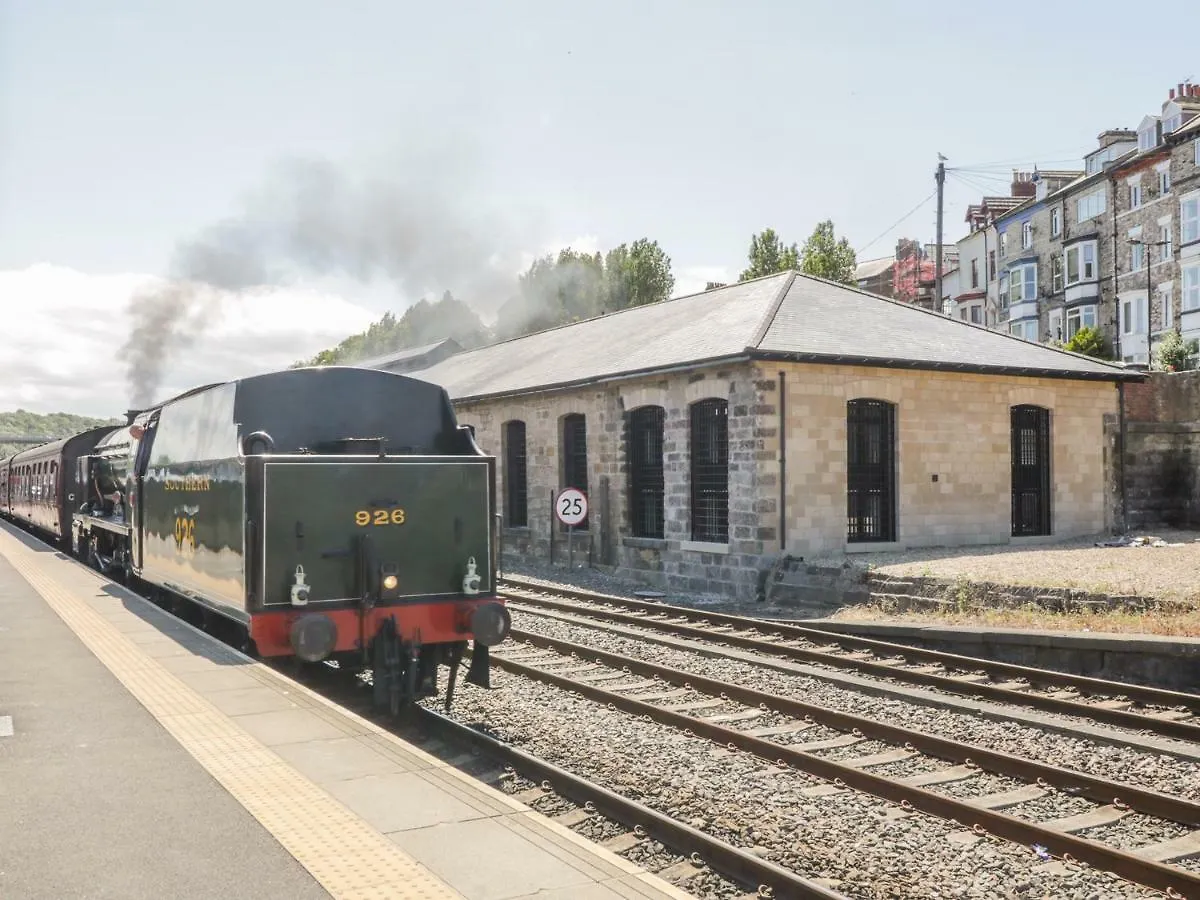 Evening Star Engine Shed Apartment Whitby