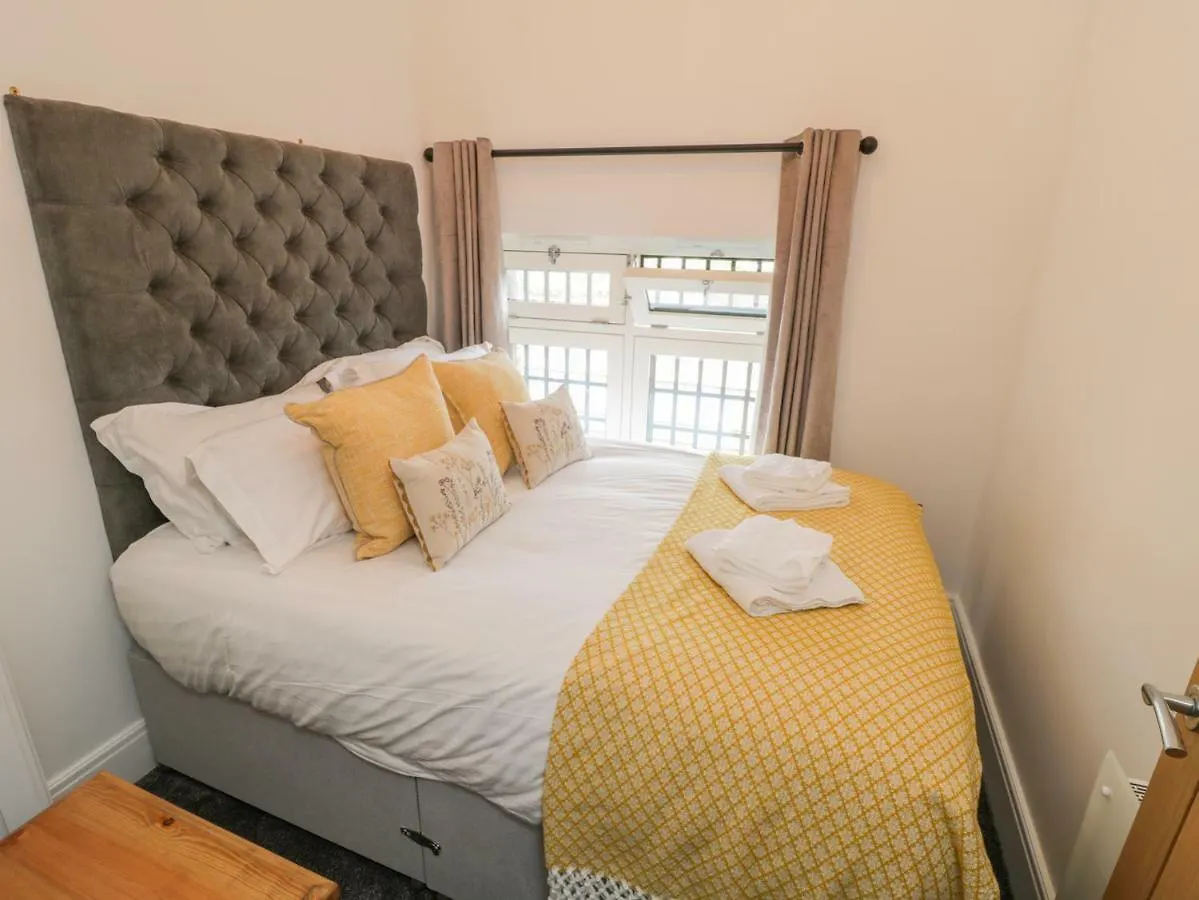 Evening Star Engine Shed Apartment Whitby