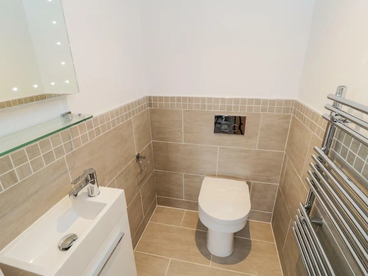 Evening Star Engine Shed Apartment Whitby