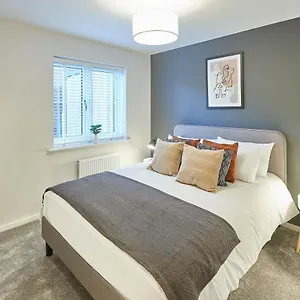 Host & - Curlew House Whitby
